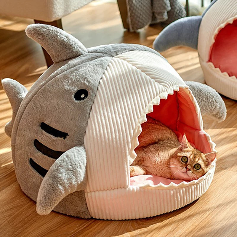 Shark Bed - Cama de gato e cachorro em formato de tubarão